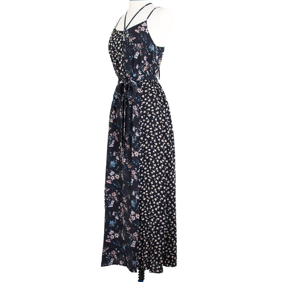 MYSTREE Mixed Floral Print Maxi Dress - Picture 3 of 4
